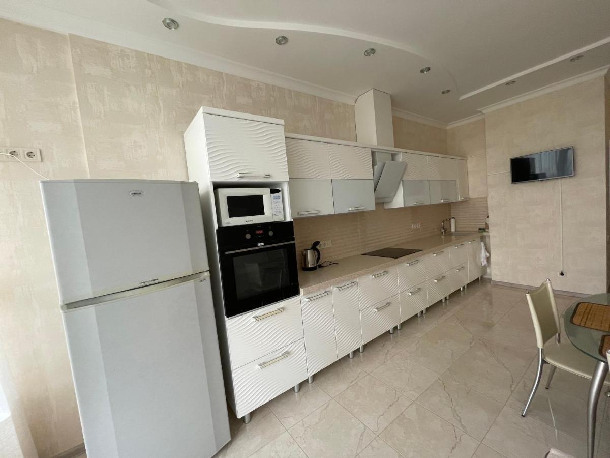 Sea View Kadorr Suite Odesa Exterior photo